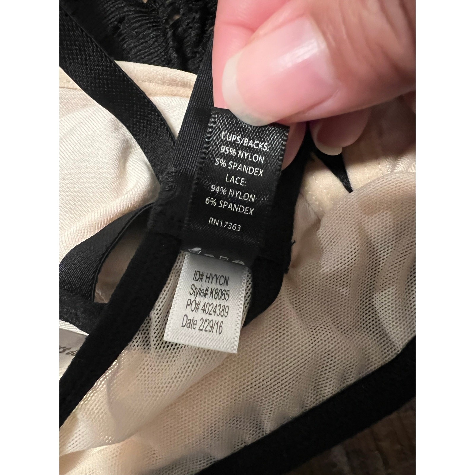 Kensie Black Wireless Lace Bra Size Medium Nwt Racerback Casual Festival — image 8 of 8